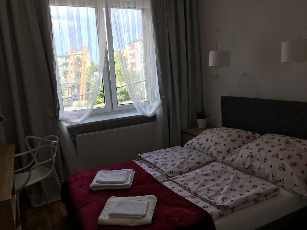 Family & Business Elegant Apartments Ul Astronautow Centrum Downtown - 3 Bedroom, Parking Келце Екстериор снимка