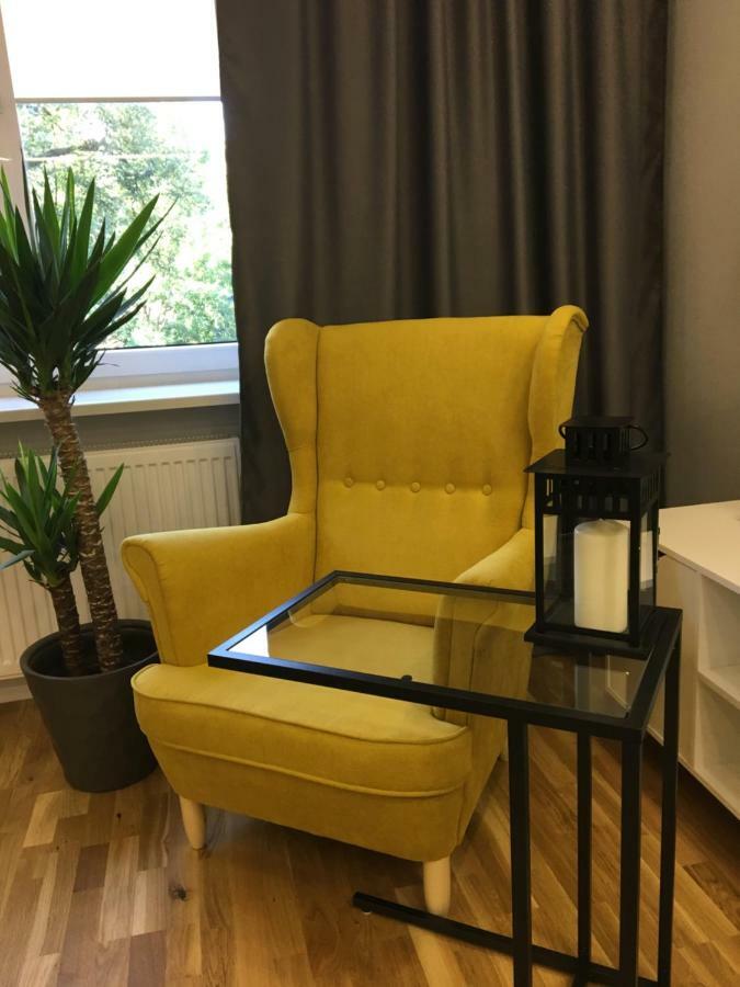 Family & Business Elegant Apartments Ul Astronautow Centrum Downtown - 3 Bedroom, Parking Келце Екстериор снимка
