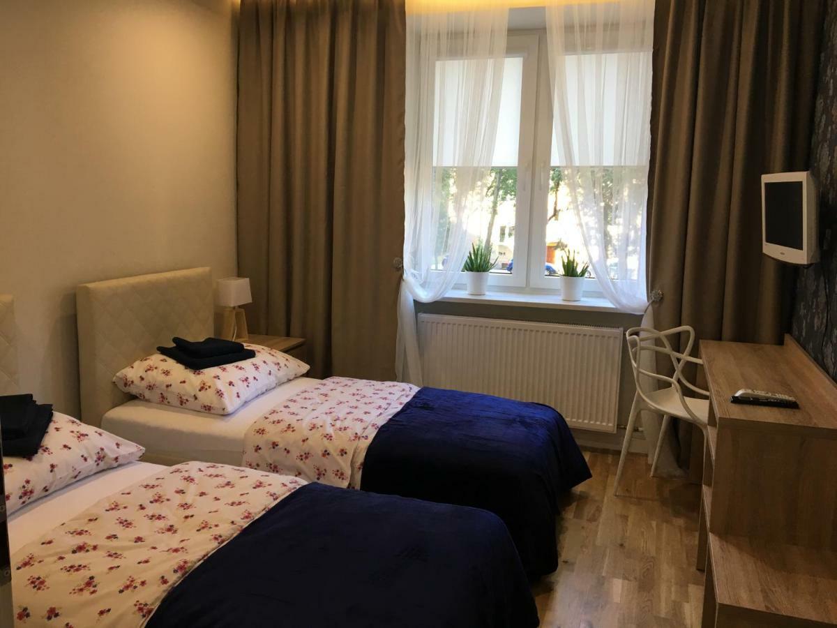 Family & Business Elegant Apartments Ul Astronautow Centrum Downtown - 3 Bedroom, Parking Келце Екстериор снимка