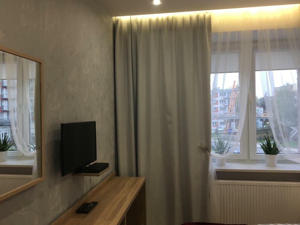 Family & Business Elegant Apartments Ul Astronautow Centrum Downtown - 3 Bedroom, Parking Келце Екстериор снимка